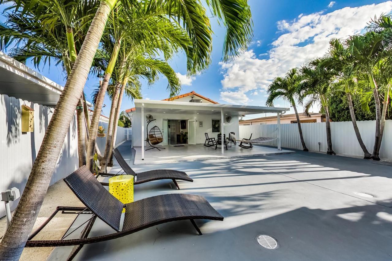 Villa Luxurious Tropical Private Oasis By Mia Airport Hialeah Exterior foto